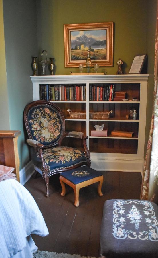 The Marie B & B Olympia Bagian luar foto
