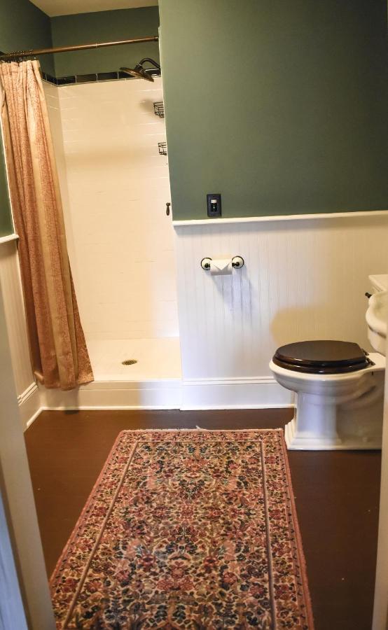The Marie B & B Olympia Bagian luar foto
