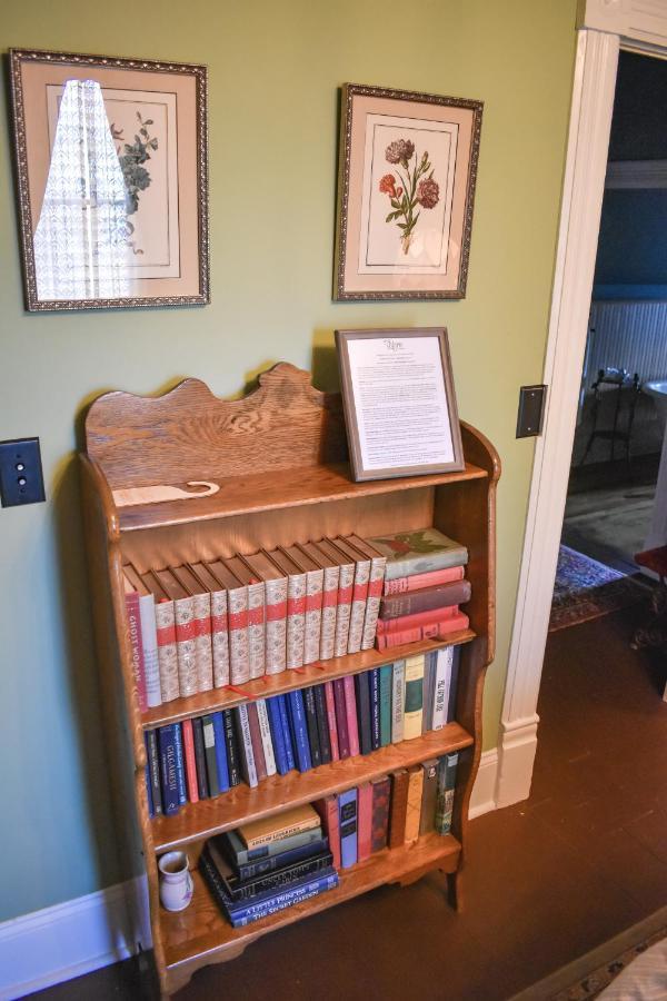 The Marie B & B Olympia Bagian luar foto