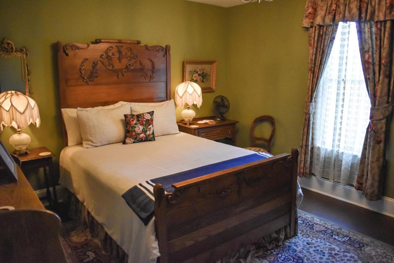 The Marie B & B Olympia Bagian luar foto