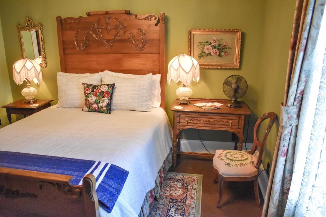 The Marie B & B Olympia Bagian luar foto