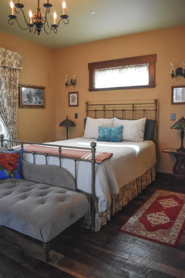 The Marie B & B Olympia Bagian luar foto