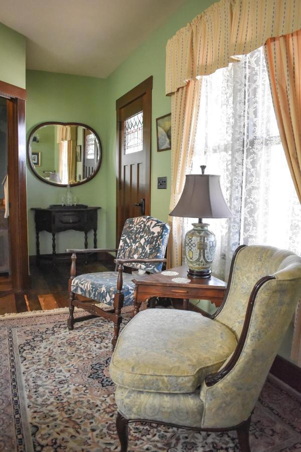 The Marie B & B Olympia Bagian luar foto